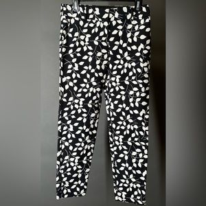 Talbot woman’s size 2 Hampshire Ankle pants